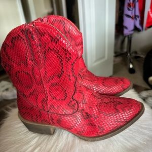 Red Snake Shehla Boots